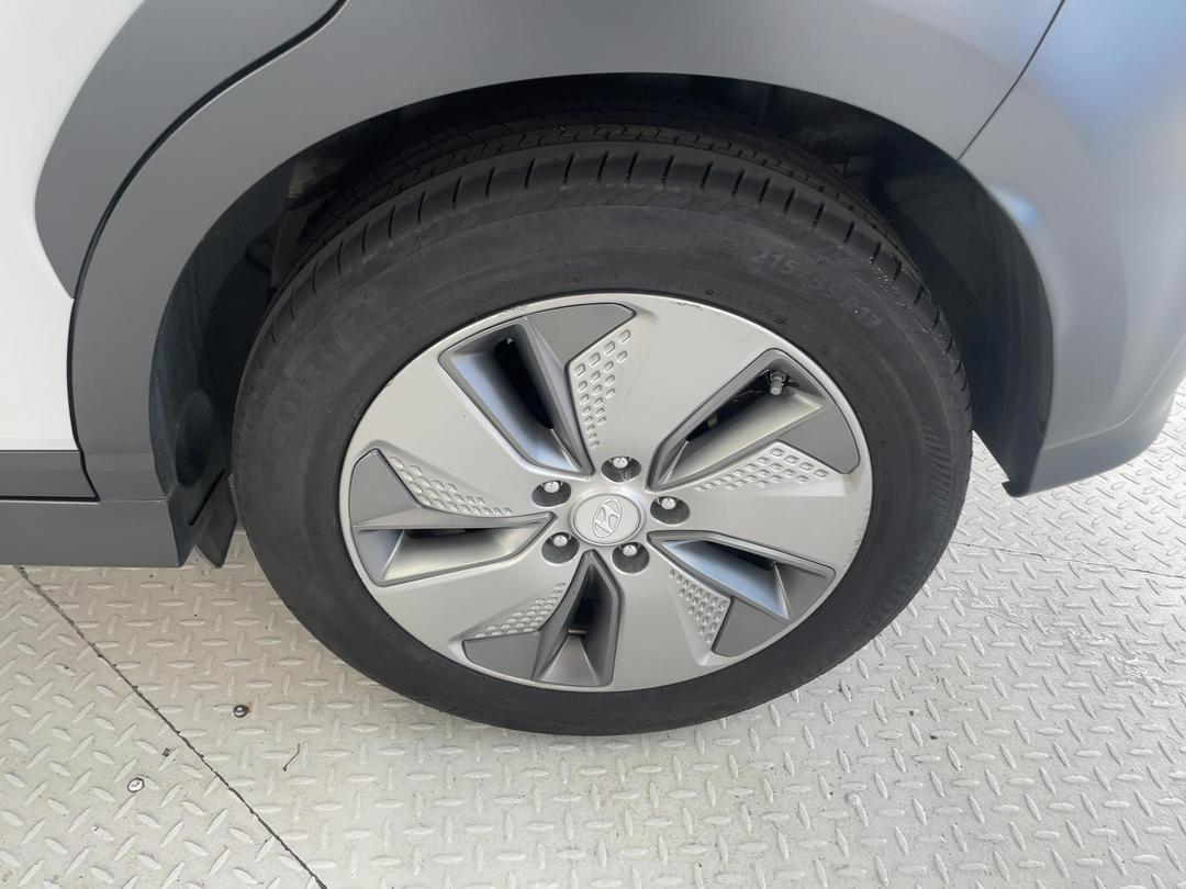 Photo '11' of Hyundai Kona