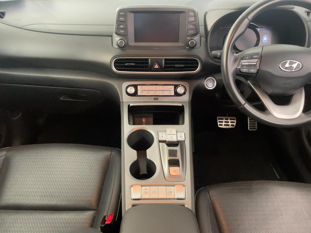 Photo '18' of Hyundai Kona
