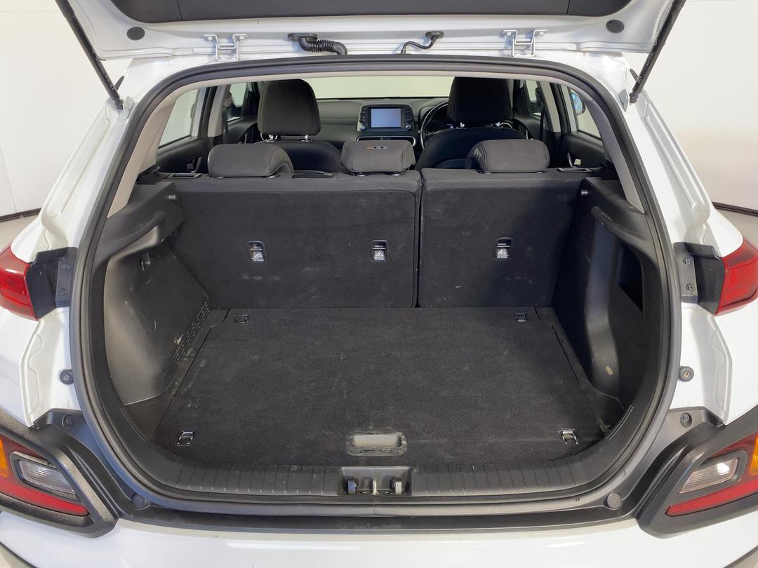 Photo '14' of Hyundai Kona