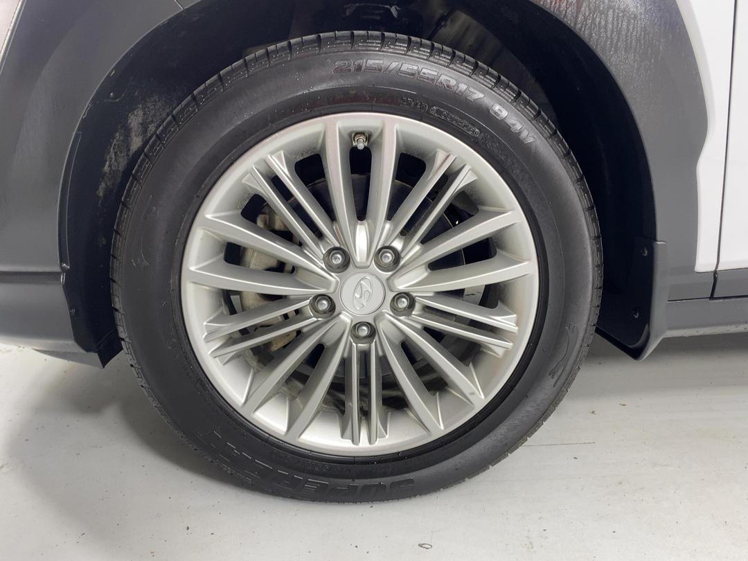 Photo '10' of Hyundai Kona