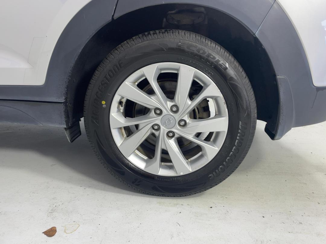 Photo '11' of Hyundai Tucson