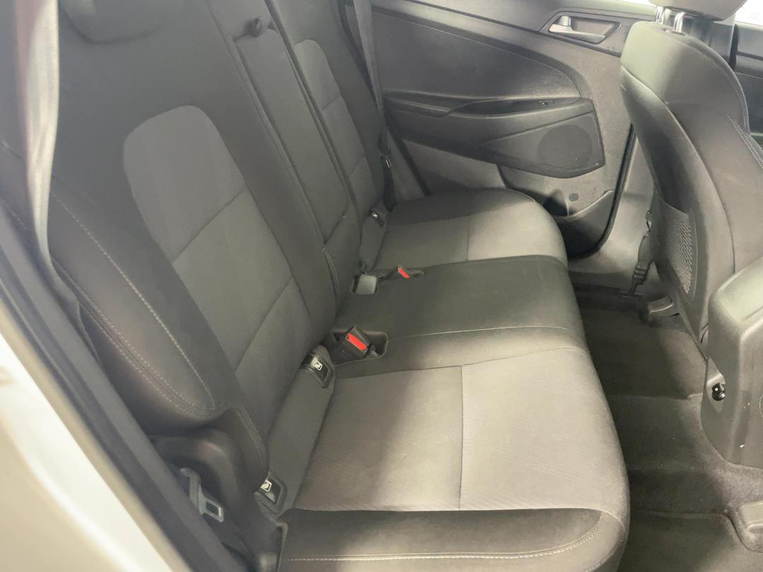 Photo '20' of Hyundai Tucson