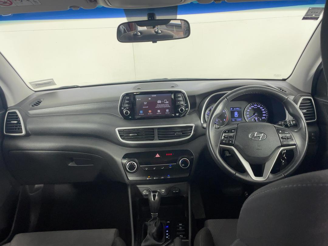 Photo '17' of Hyundai Tucson