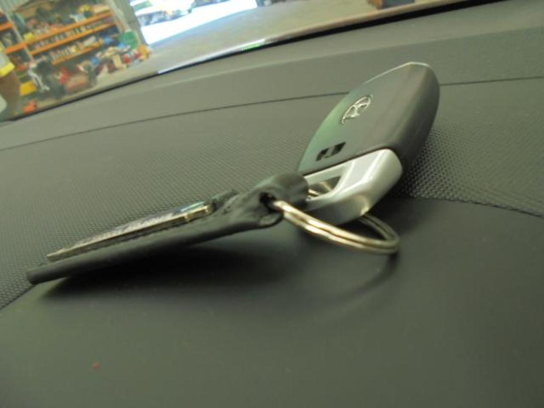 Photo '6' of Hyundai Venue