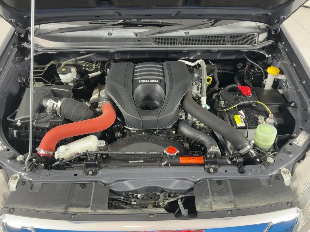Photo '13' of Isuzu D-MAX