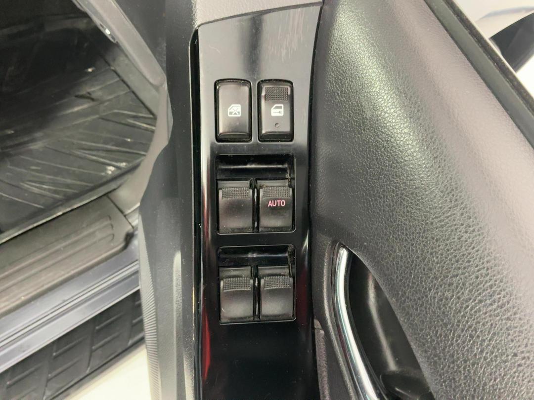 Photo '23' of Isuzu D-MAX