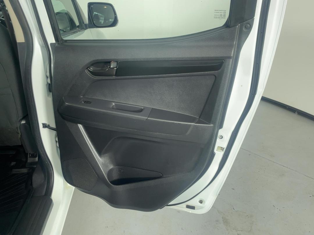Photo '18' of Isuzu D-MAX