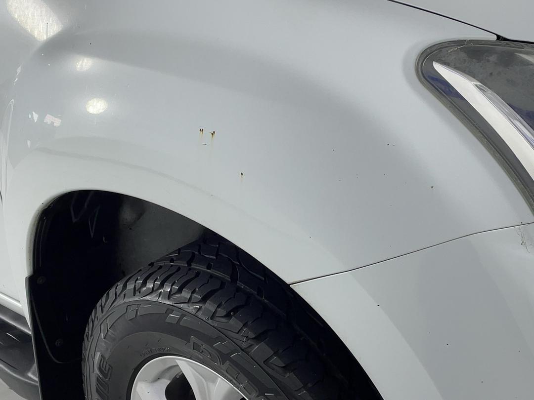 Photo '25' of Isuzu D-MAX