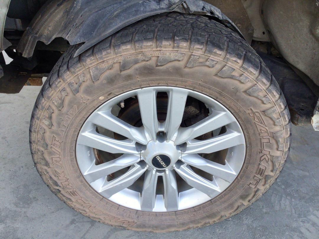 Photo '12' of Isuzu D-MAX LS-M DC Photo '12' of Isuzu D-MAX LS-M DC