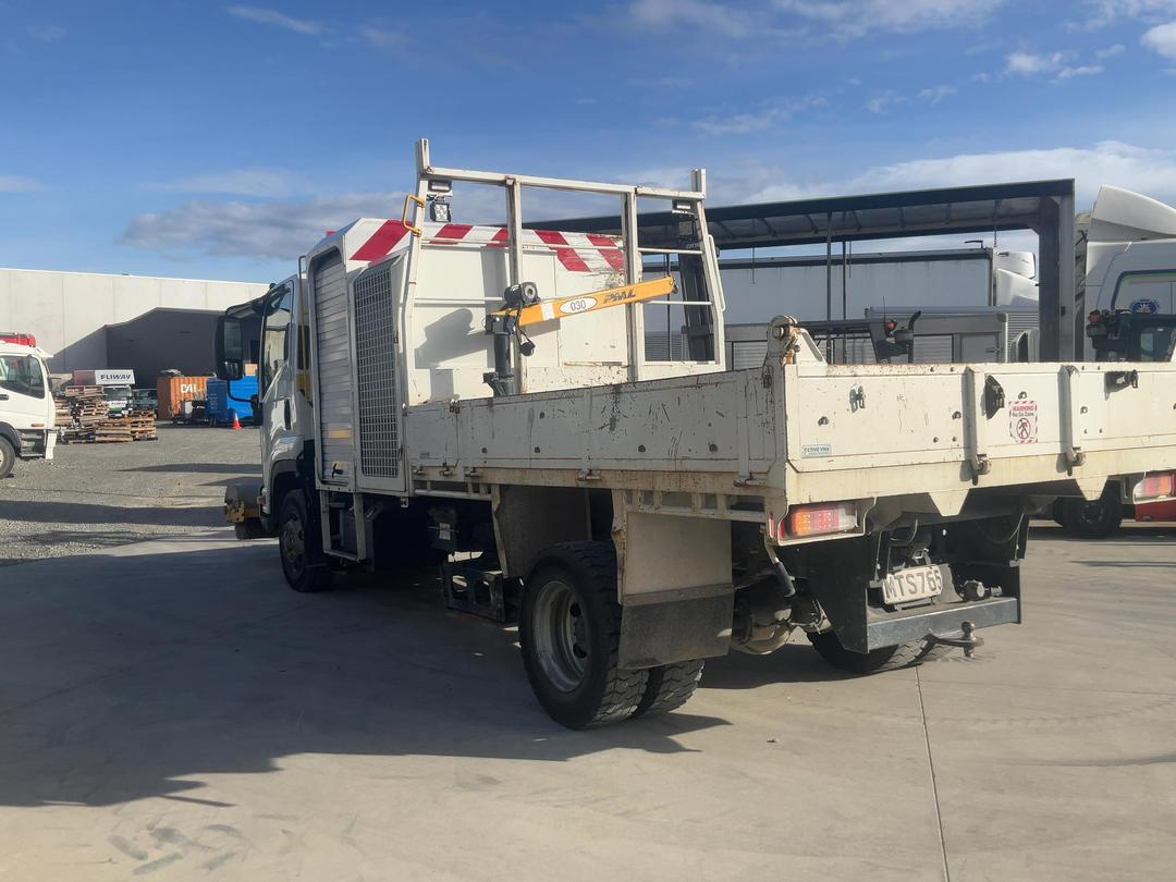Photo '8' of Isuzu F Series FRR500 Sweeper Truck