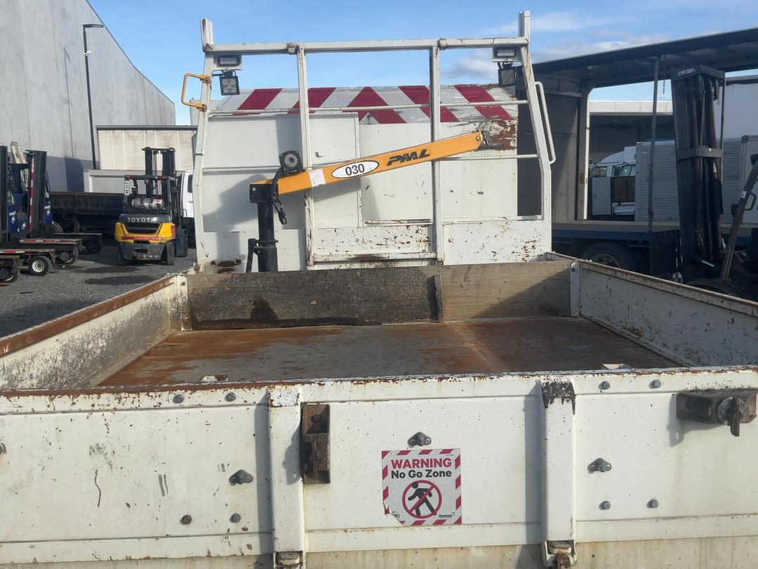 Photo '20' of Isuzu F Series FRR500 Sweeper Truck