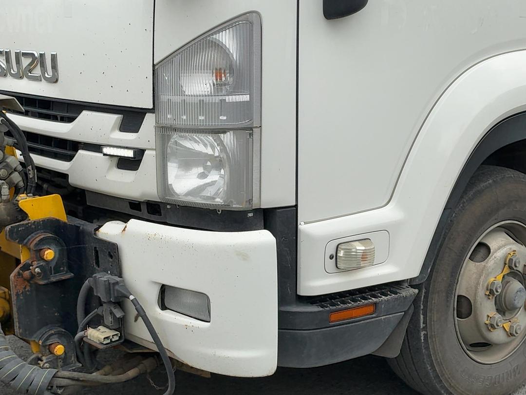 Photo '29' of Isuzu F Series FRR500 Sweeper Truck