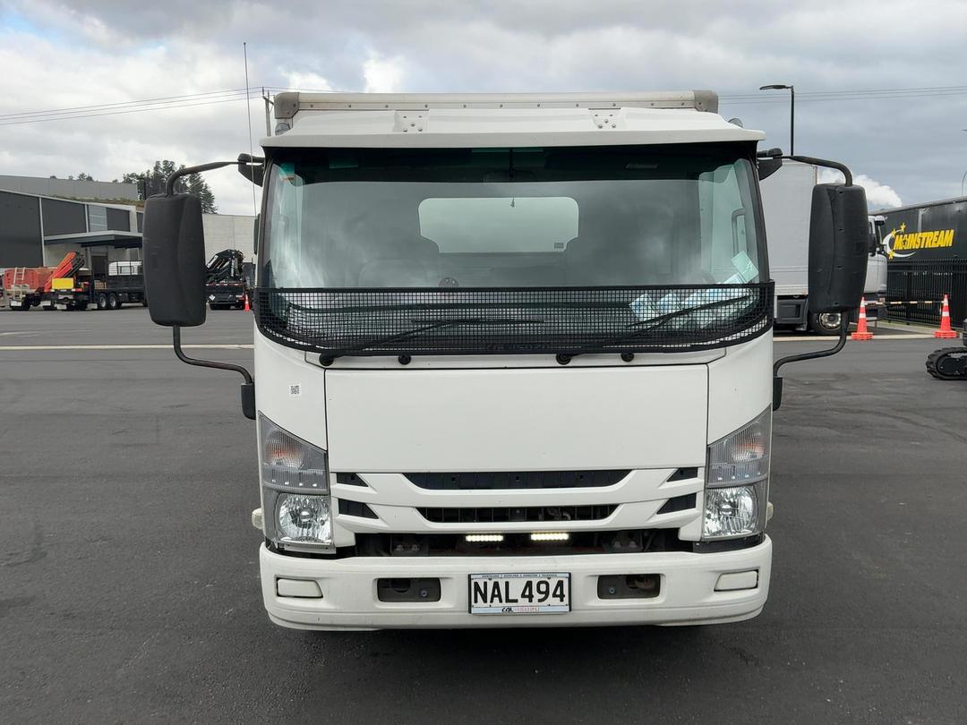 Photo '10' of Isuzu N Series NQR500 Bottle Body