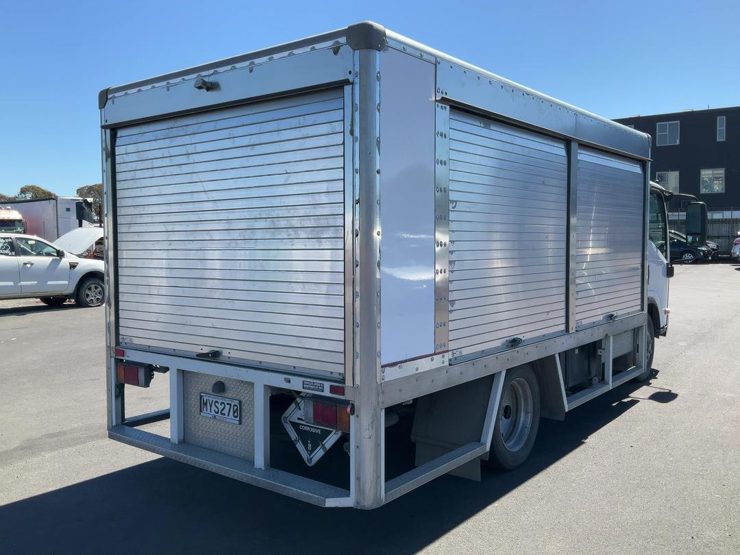 Photo '5' of Isuzu N Series NQR500 Box Body