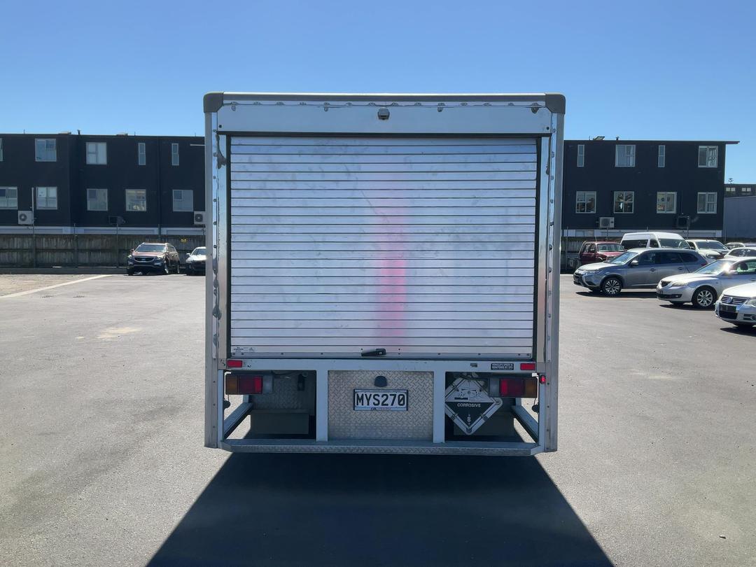 Photo '6' of Isuzu N Series NQR500 Box Body