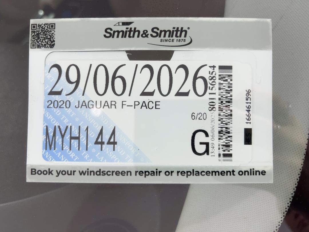 Photo '29' of Jaguar F-Pace