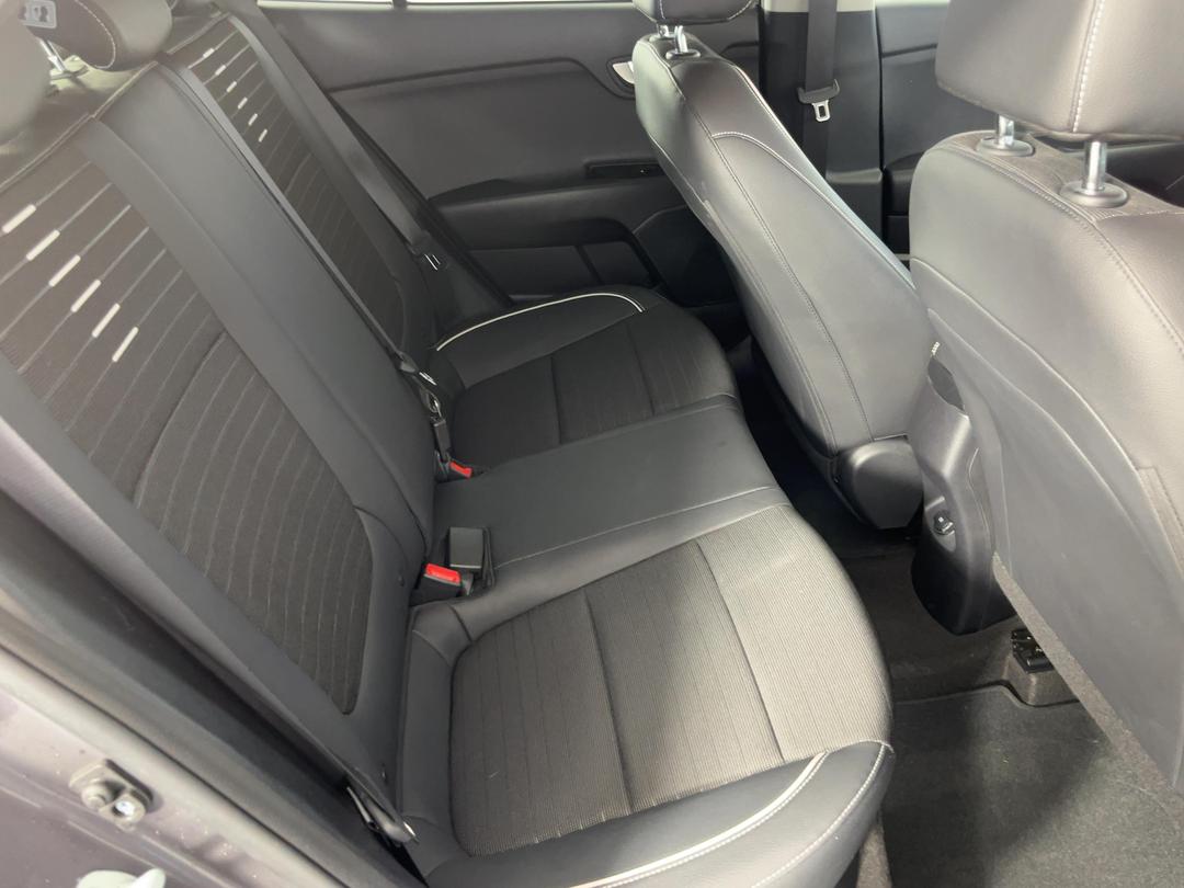 Photo '20' of KIA RIO