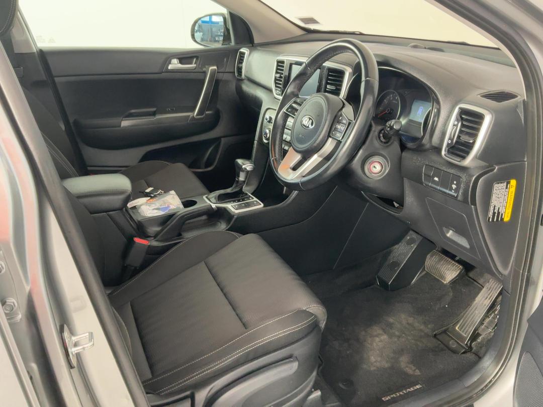 Photo '16' of KIA Sportage