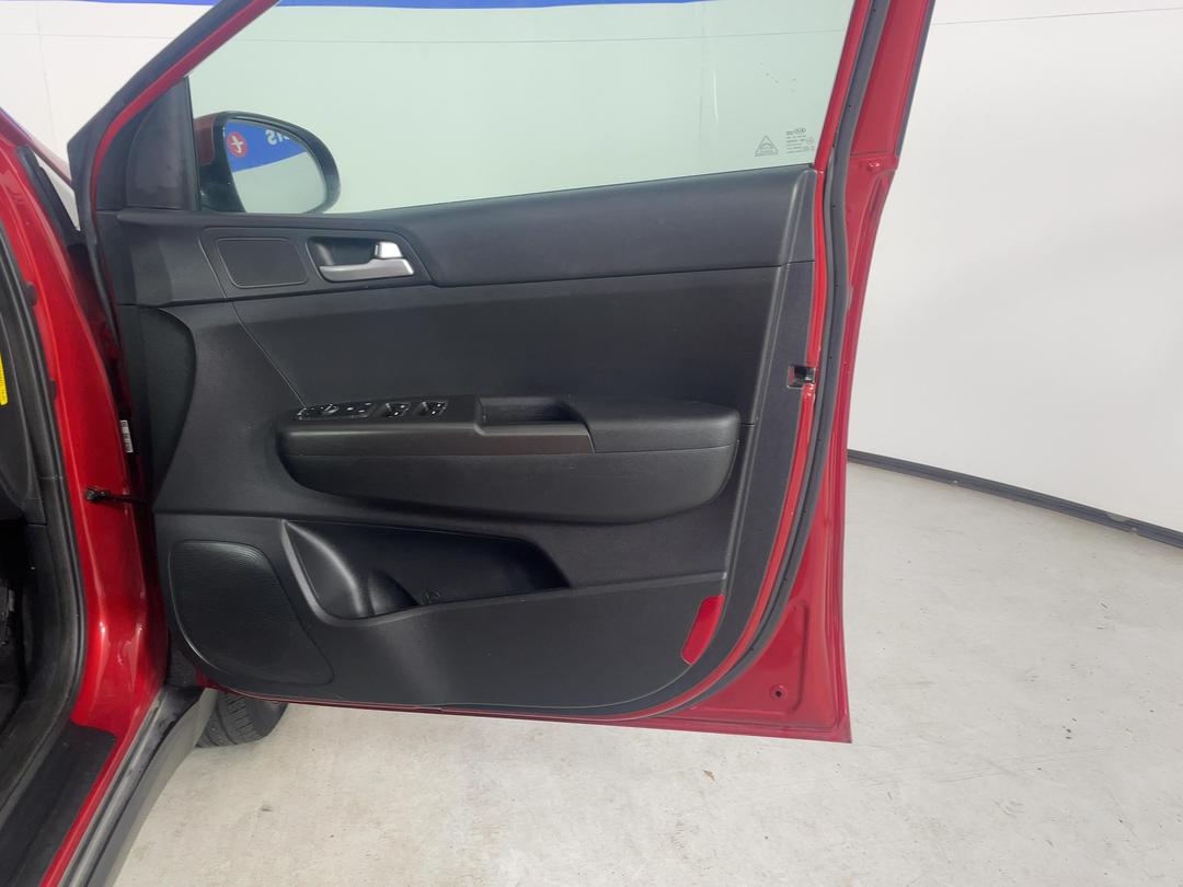 Photo '15' of KIA Sportage