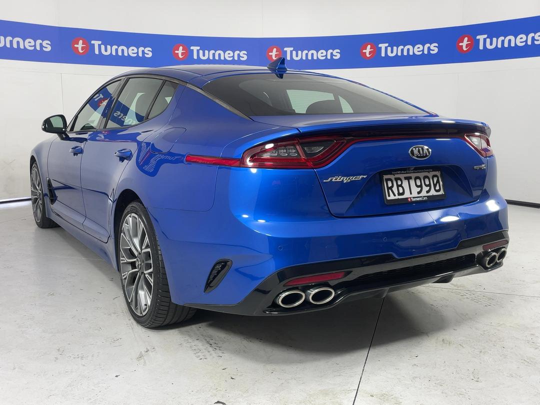 Photo '5' of KIA Stinger
