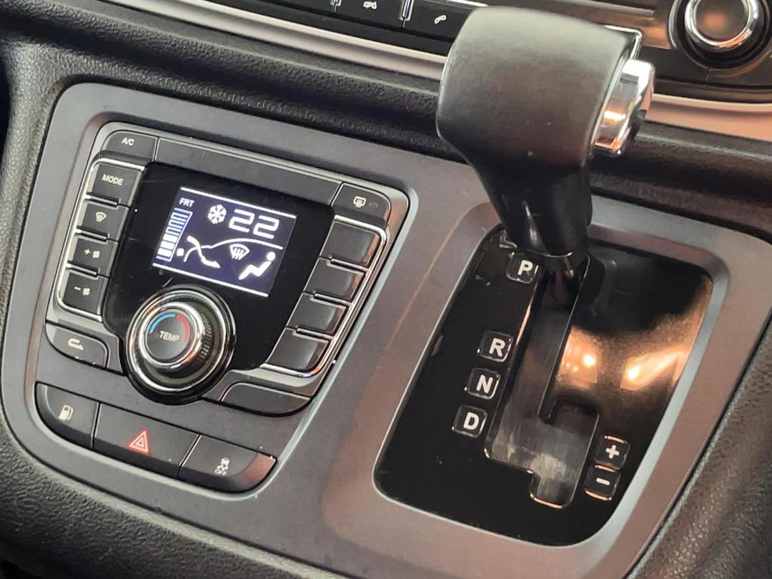 Photo '30' of LDV G10