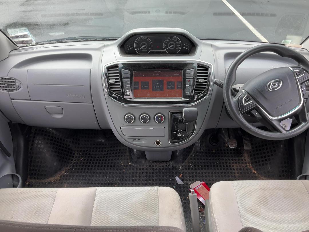 Photo '10' of LDV V80 Biggest AMT