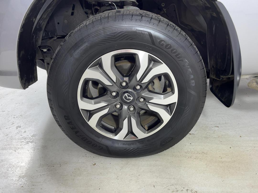 Photo '10' of Mazda Bt-50