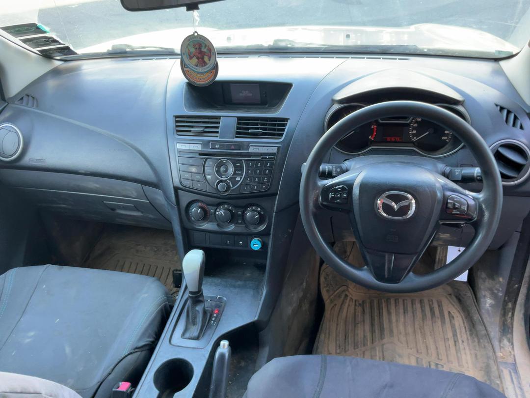 Photo '18' of Mazda Bt-50 GLX D/C W/S Photo '18' of Mazda Bt-50 GLX D/C W/S