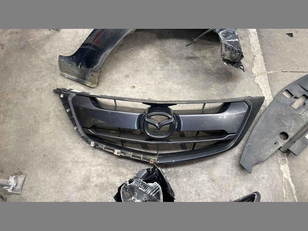 Photo '26' of Mazda Bt-50 GLX D/C W/S Photo '26' of Mazda Bt-50 GLX D/C W/S