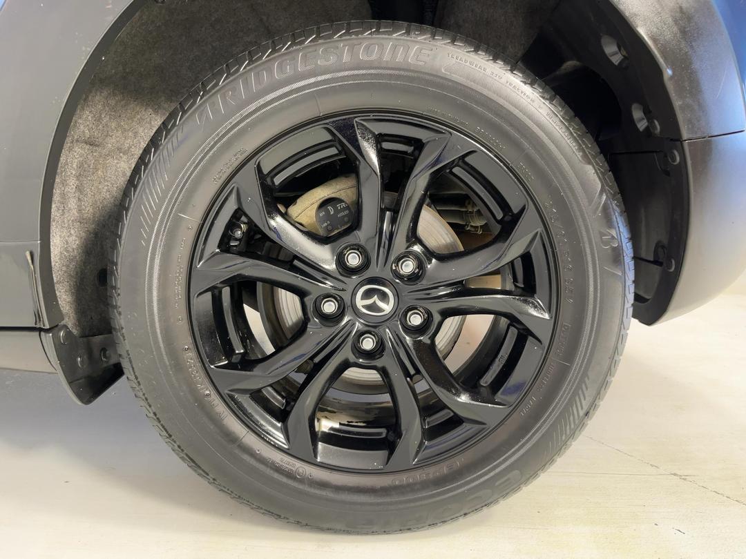 Photo '11' of Mazda CX-3