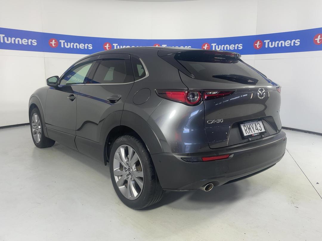 Photo '5' of Mazda CX-30