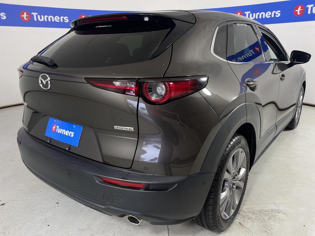 Photo '7' of Mazda CX-30