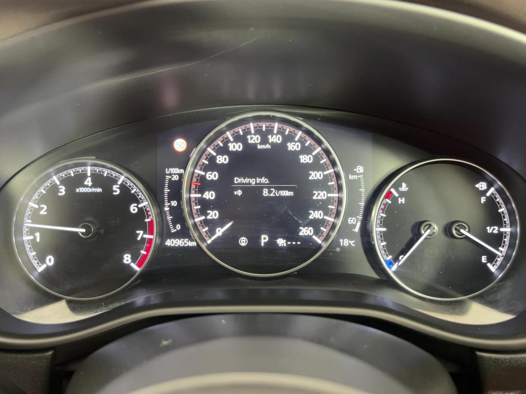 Photo '21' of Mazda CX-30