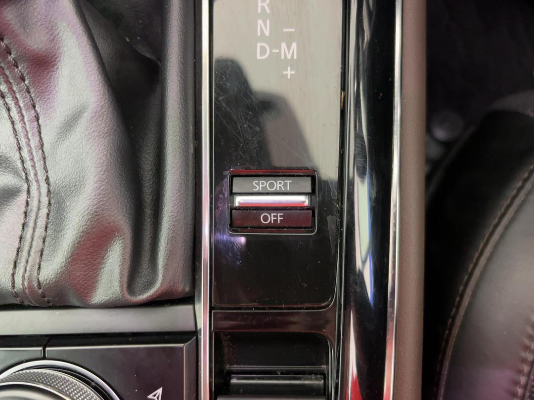 Photo '30' of Mazda CX-30
