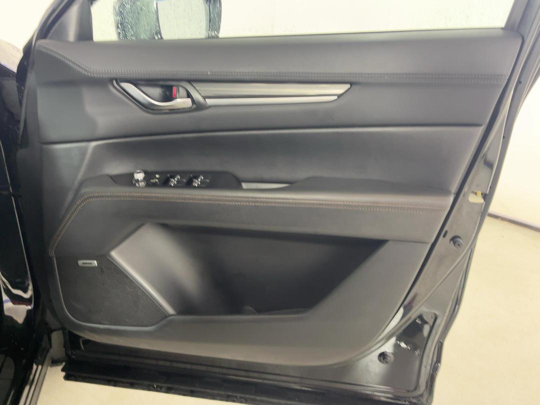 Photo '15' of Mazda CX-5