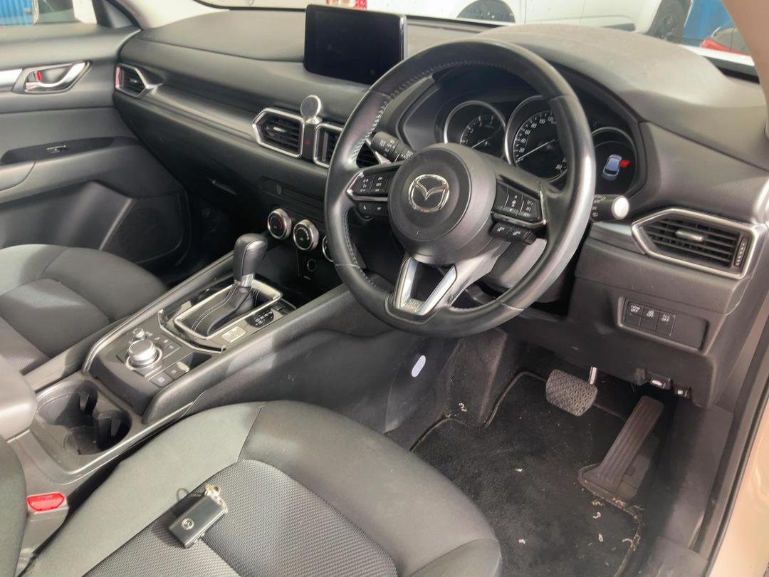 Photo '21' of Mazda CX-5 GLX PTR