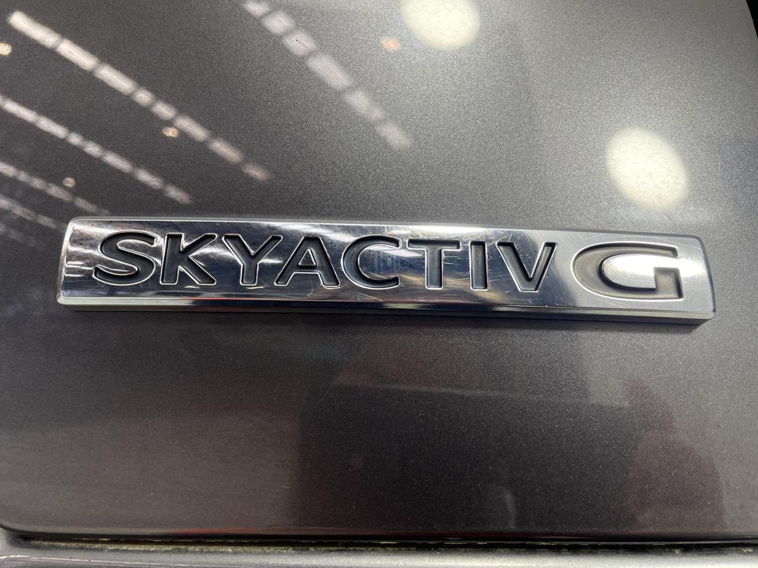 Photo '32' of Mazda CX-5