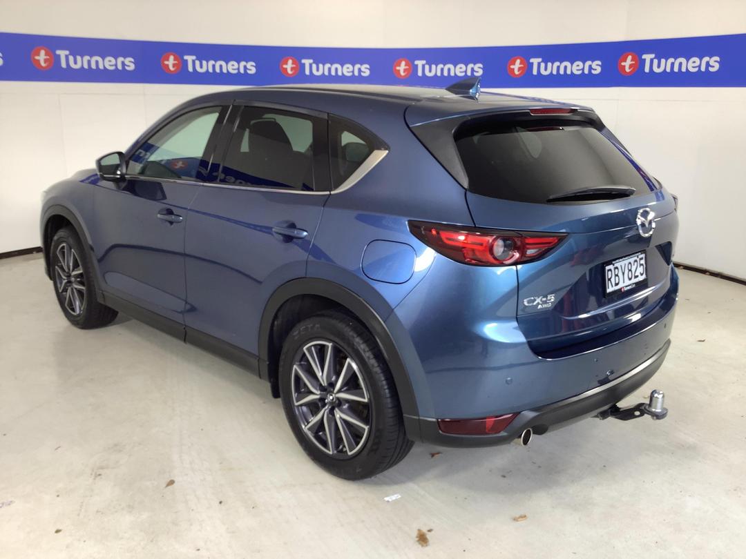 Photo '5' of Mazda CX-5