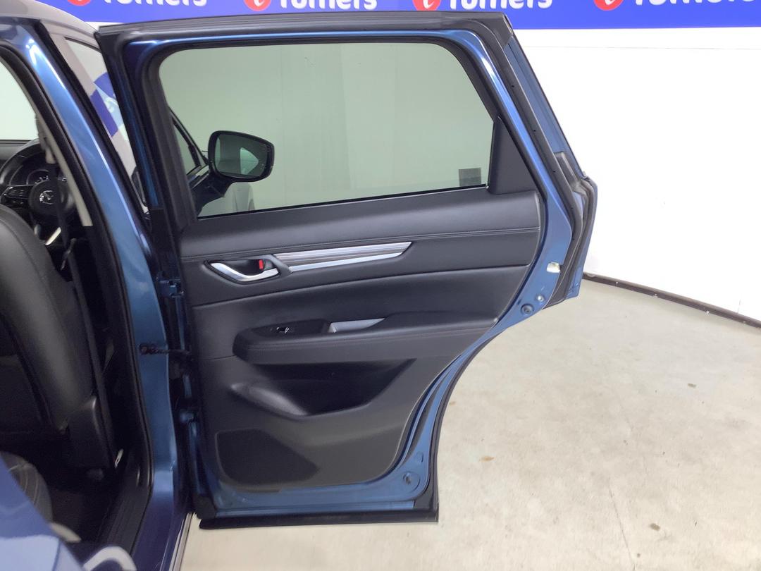 Photo '19' of Mazda CX-5