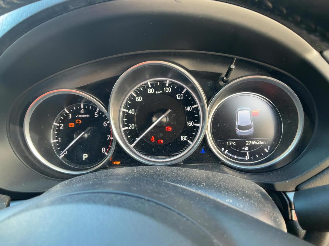 Photo '10' of Mazda CX-8