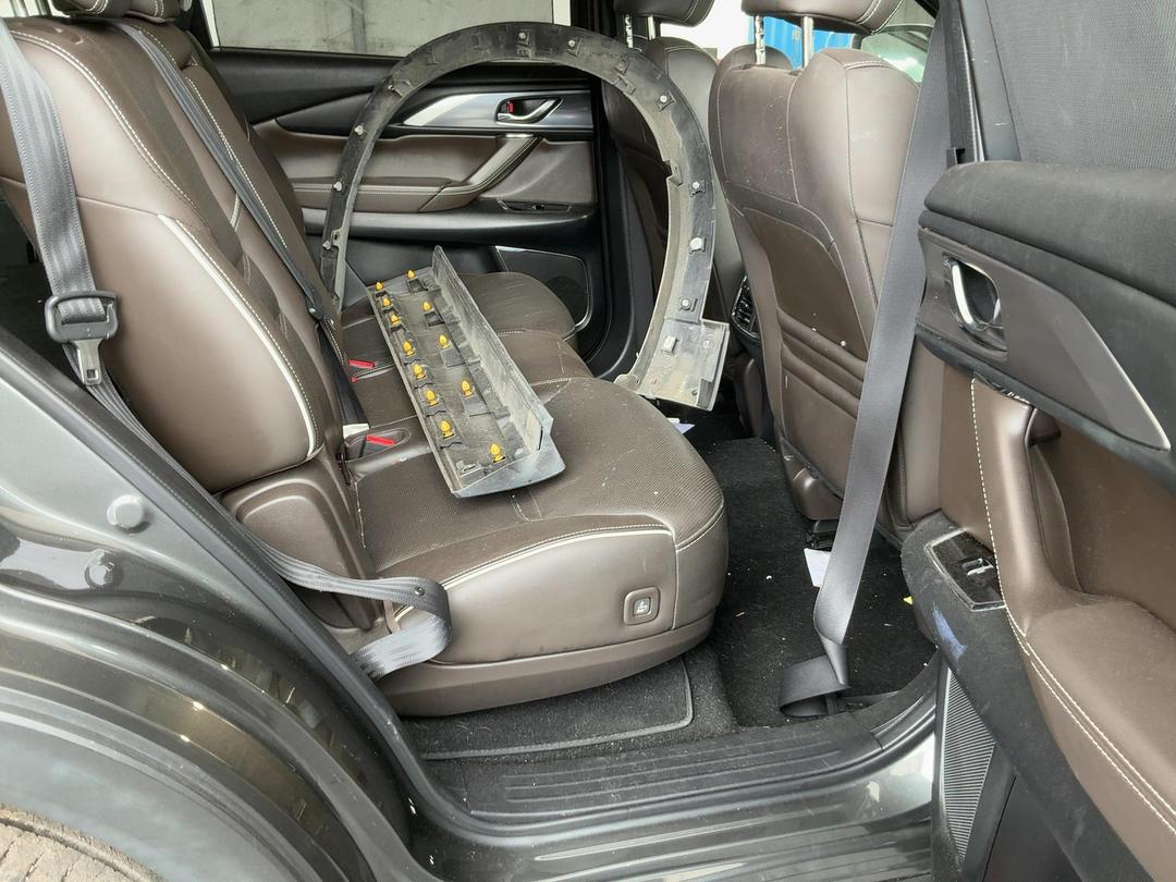Photo '7' of Mazda CX-9 Takami