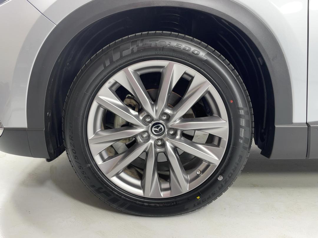 Photo '10' of Mazda CX-9