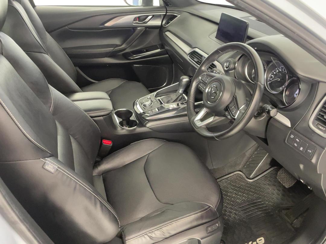 Photo '16' of Mazda CX-9