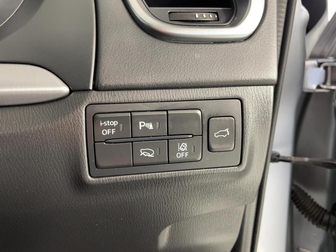 Photo '27' of Mazda CX-9