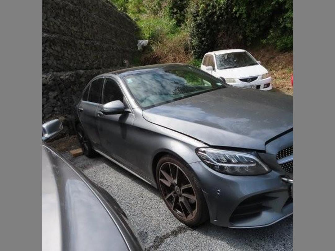 Photo '2' of Mercedes-Benz C-Class C 200 Photo '2' of Mercedes-Benz C-Class C 200