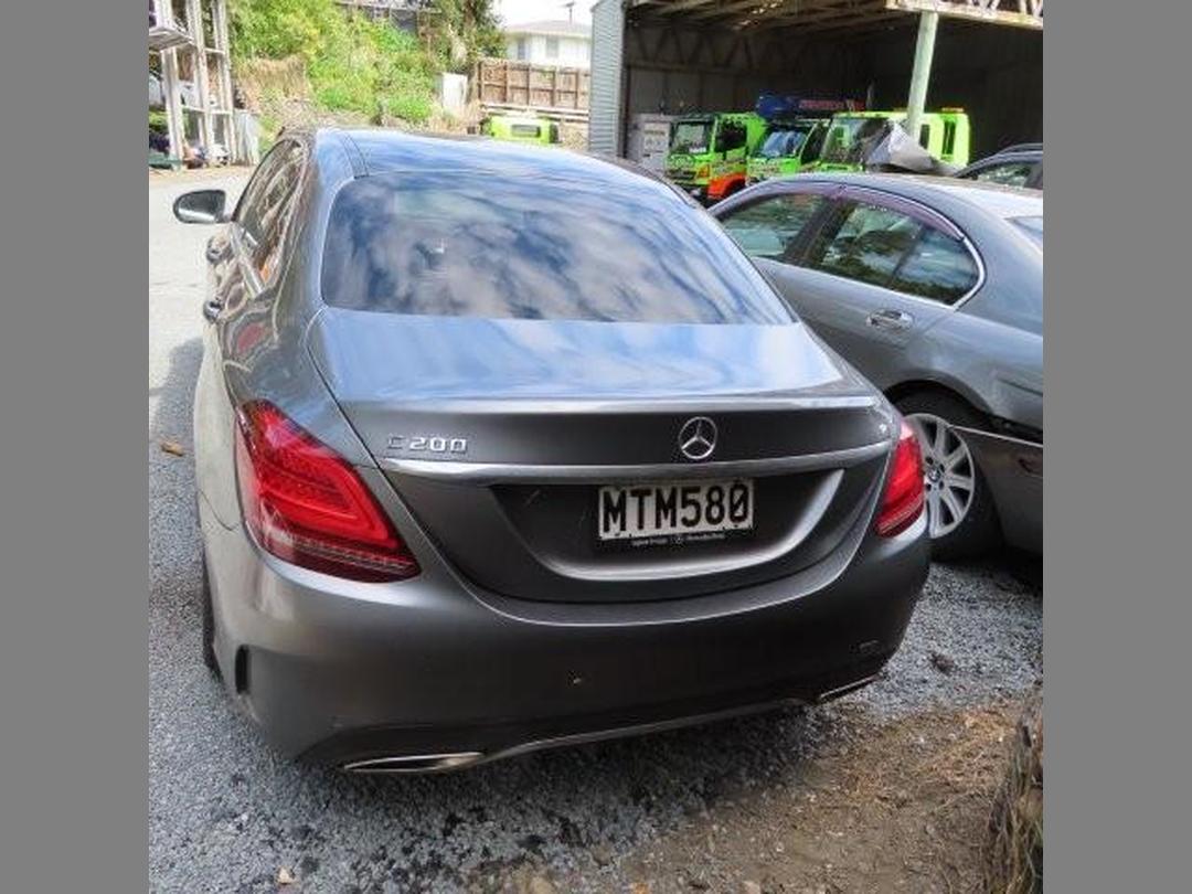 Photo '4' of Mercedes-Benz C-Class C 200 Photo '4' of Mercedes-Benz C-Class C 200