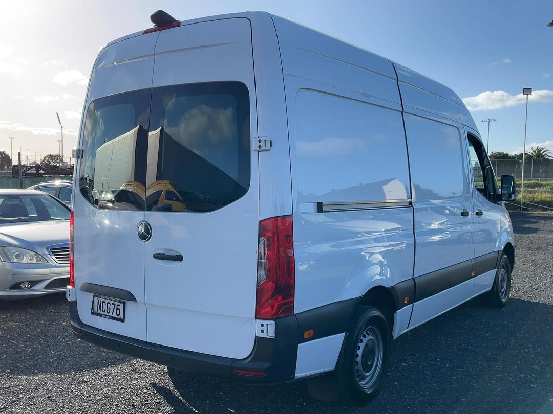 Photo '7' of Mercedes-Benz Sprinter