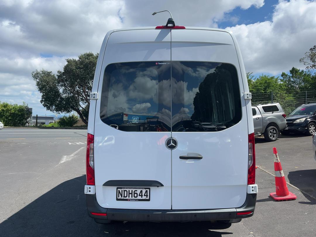 Photo '6' of Mercedes-Benz Sprinter