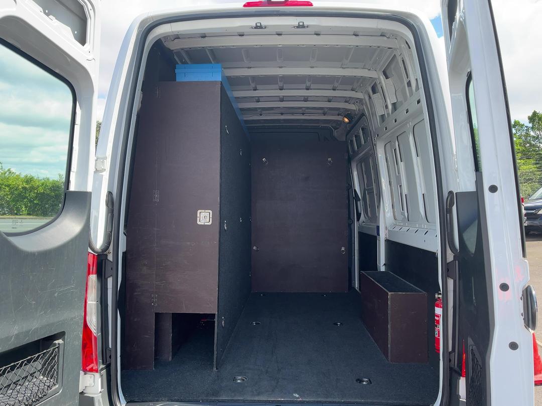 Photo '14' of Mercedes-Benz Sprinter