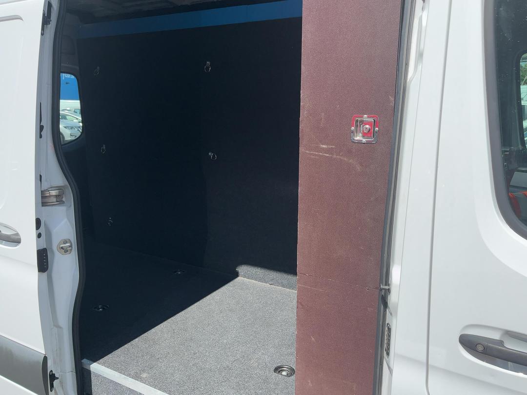 Photo '19' of Mercedes-Benz Sprinter